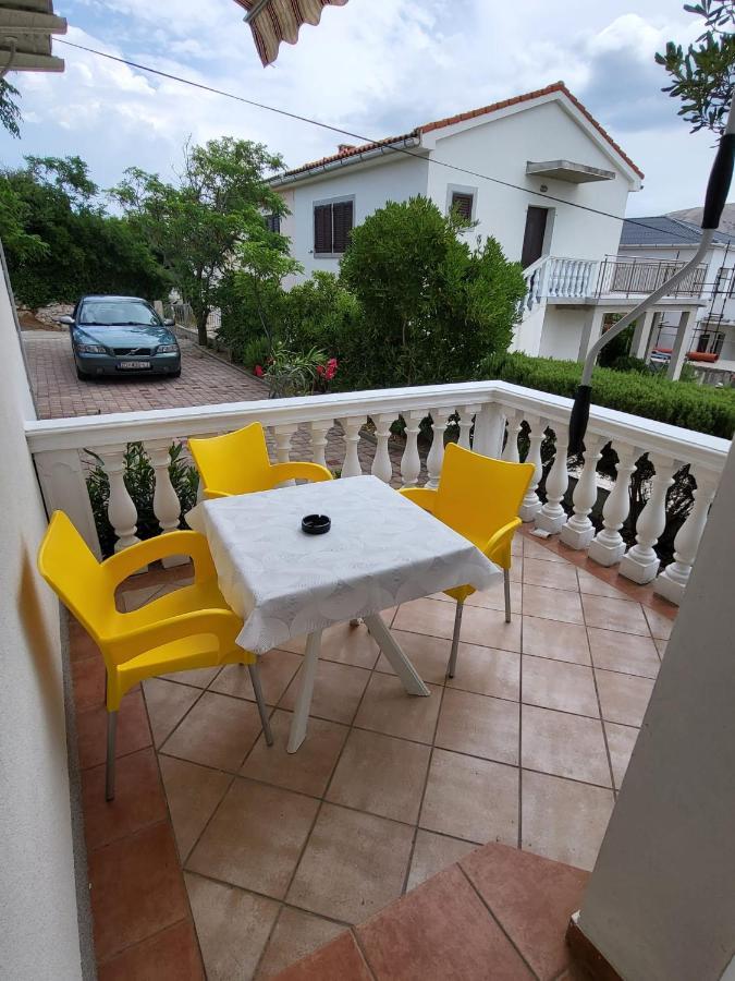 Apartments Kaja باغ المظهر الخارجي الصورة